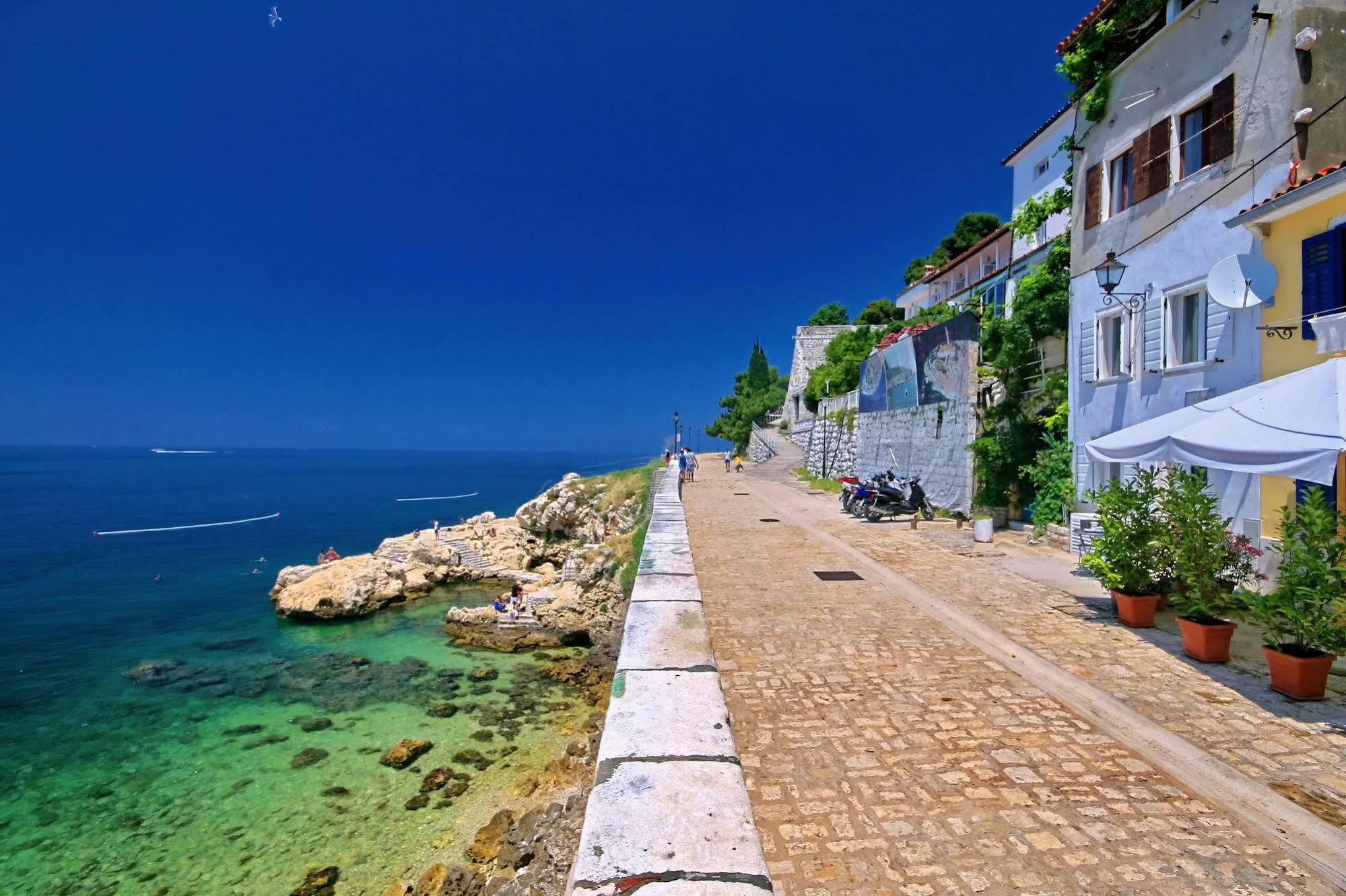 Angelo D'Oro Apartment Monte Rovinj Eksteriør bilde